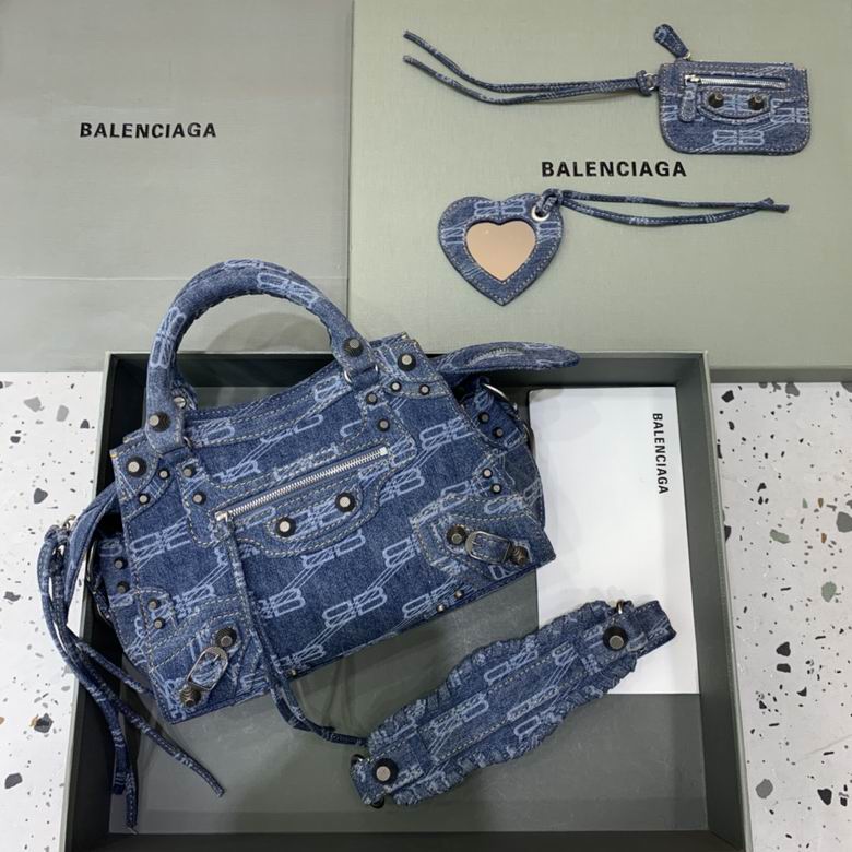 638515 26x13x18cm FY Three colors