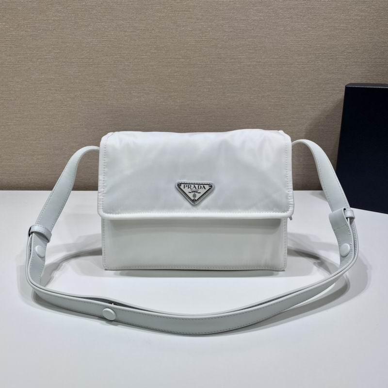 1BD258 23.5x18x11cm 08