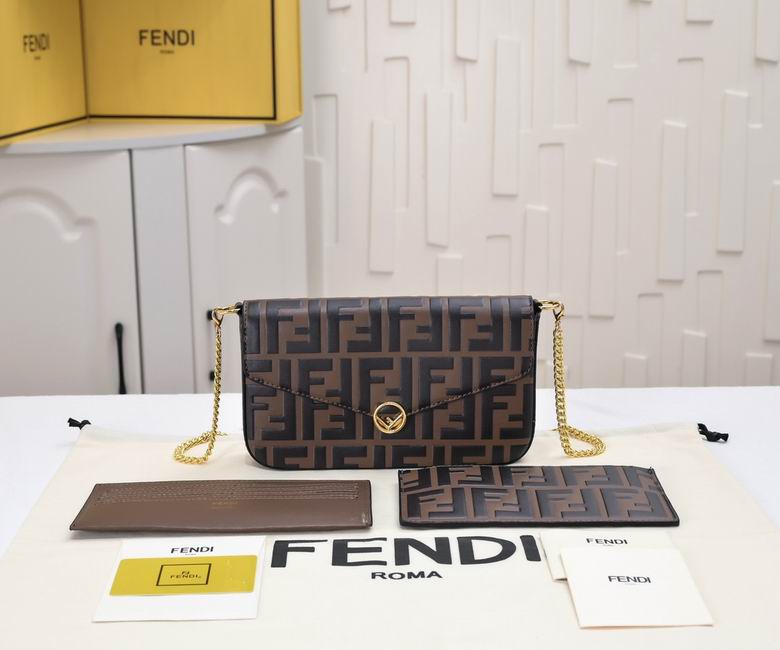 Fendi F005 21.5x13x3cm ww