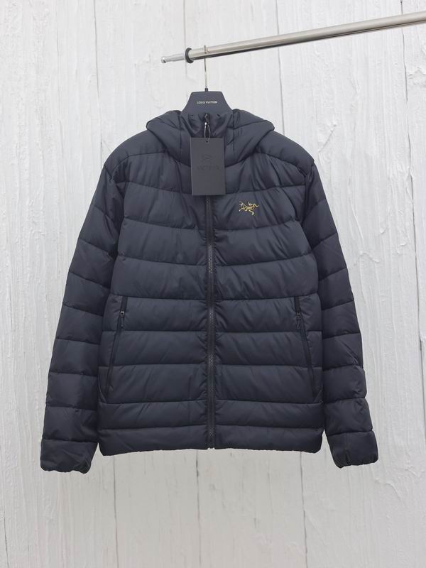 Arcteryx 羽绒 0409