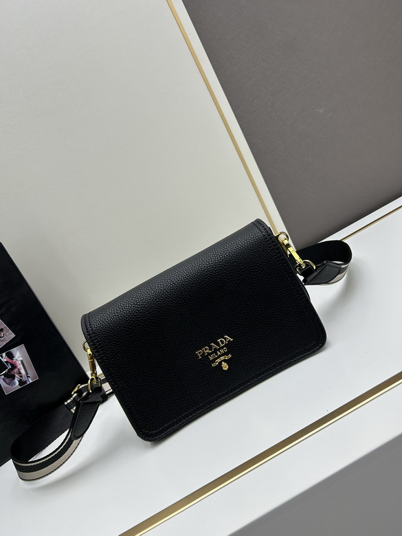 Prada 1BA106 22x14x8cm jj6
