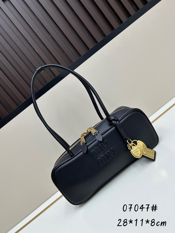 Miu 07047 28x11x8.5cm jj