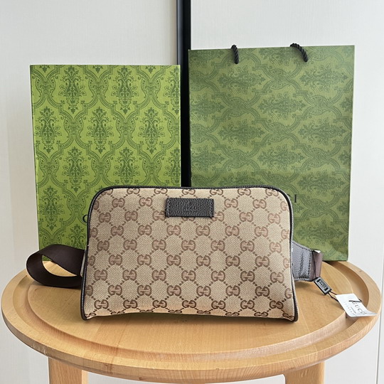 GG 449174 22.5x15x4cm ss1