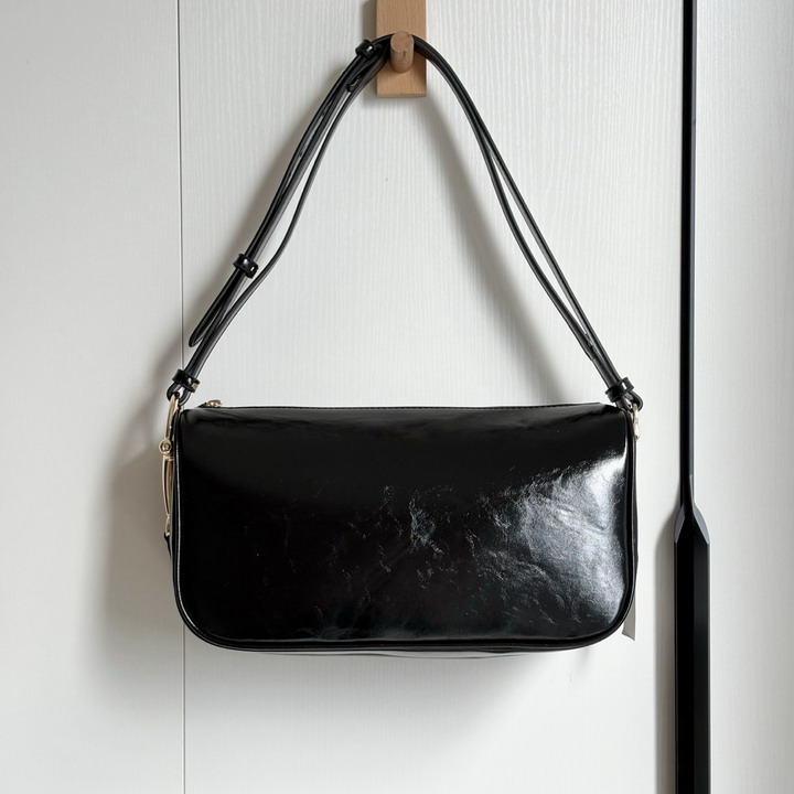 GG 860787 31.5x17x12cm ss