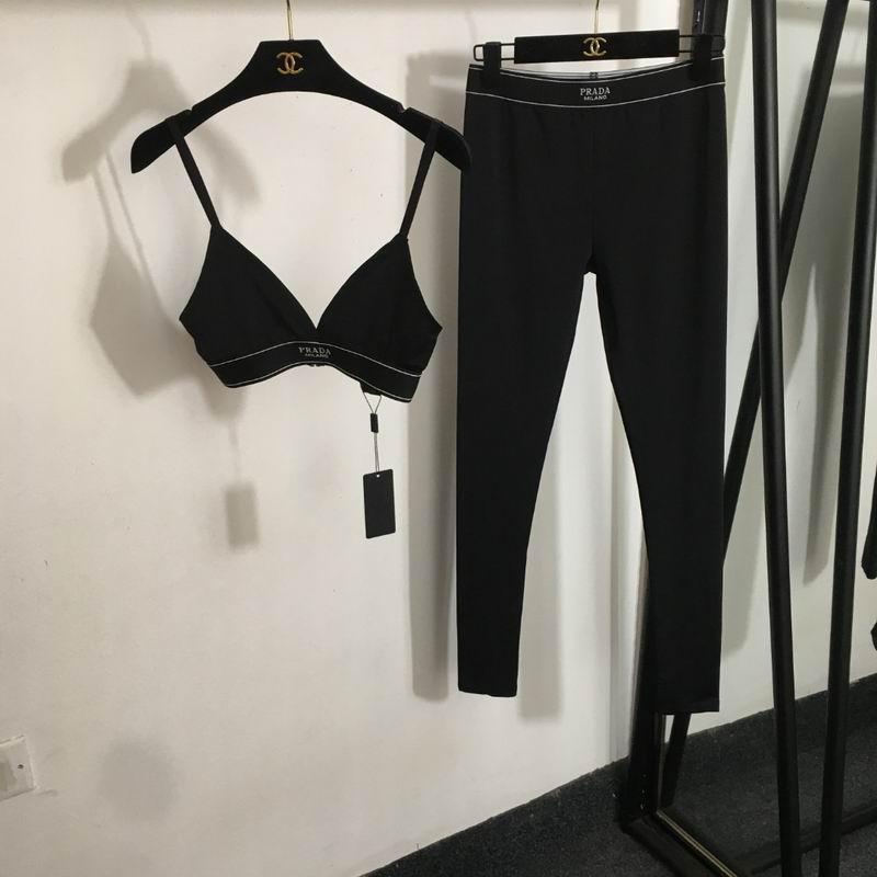 Prada S-XL 02