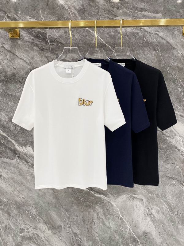 Dior 短T omt 0317