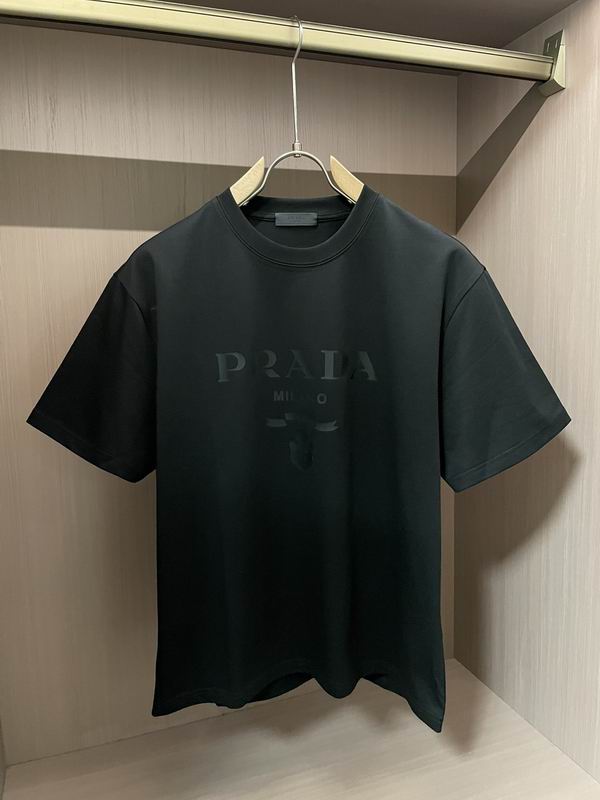 Prada 短T 20o 0420