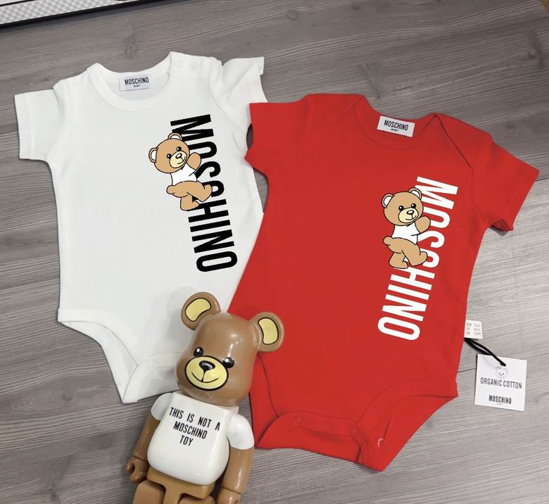 Moschino sz59 66 73 80 85 90 32