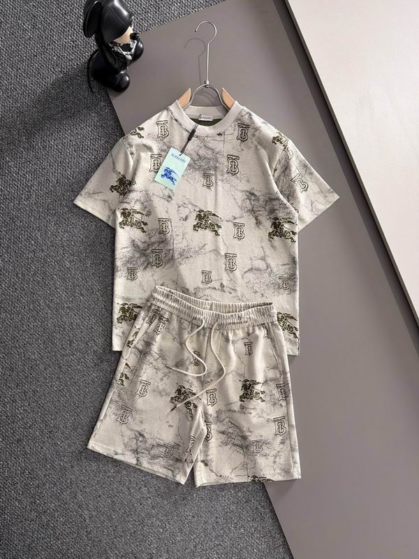Burberry 短袖套装 omt 0705