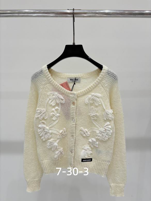MiuMiu S-XL 82