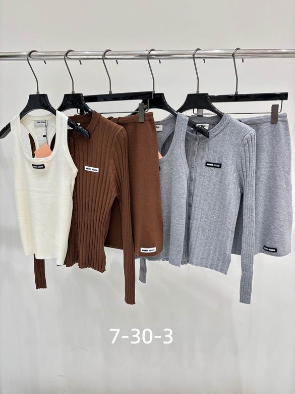 MiuMiu S-XL 354