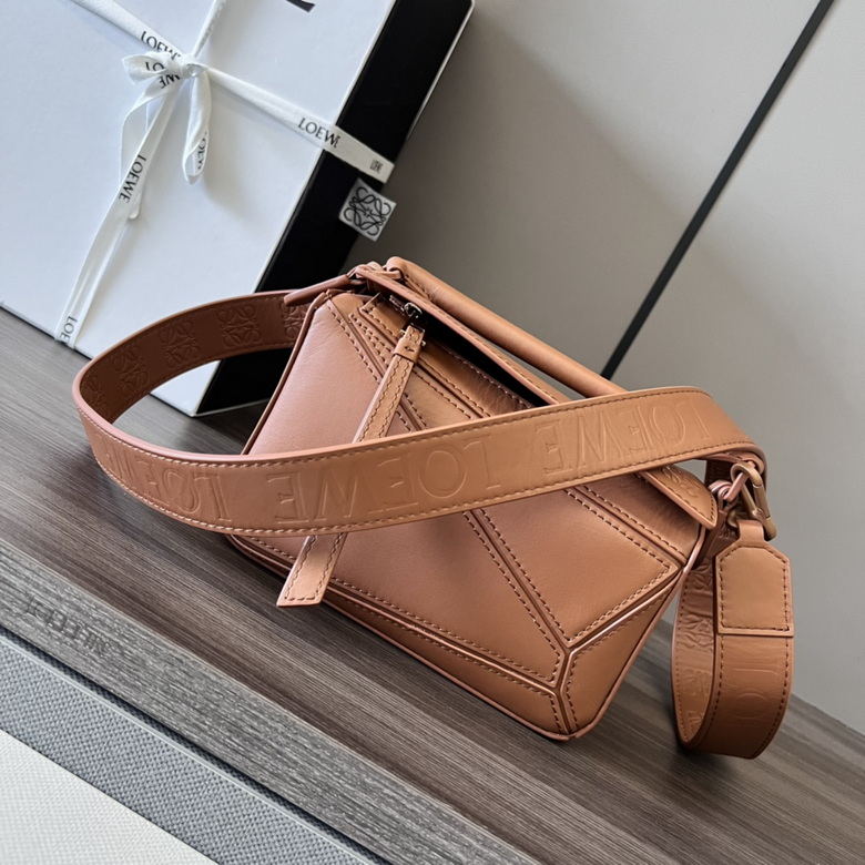 2024 Loewe  Shoulder Fashion 1:1
