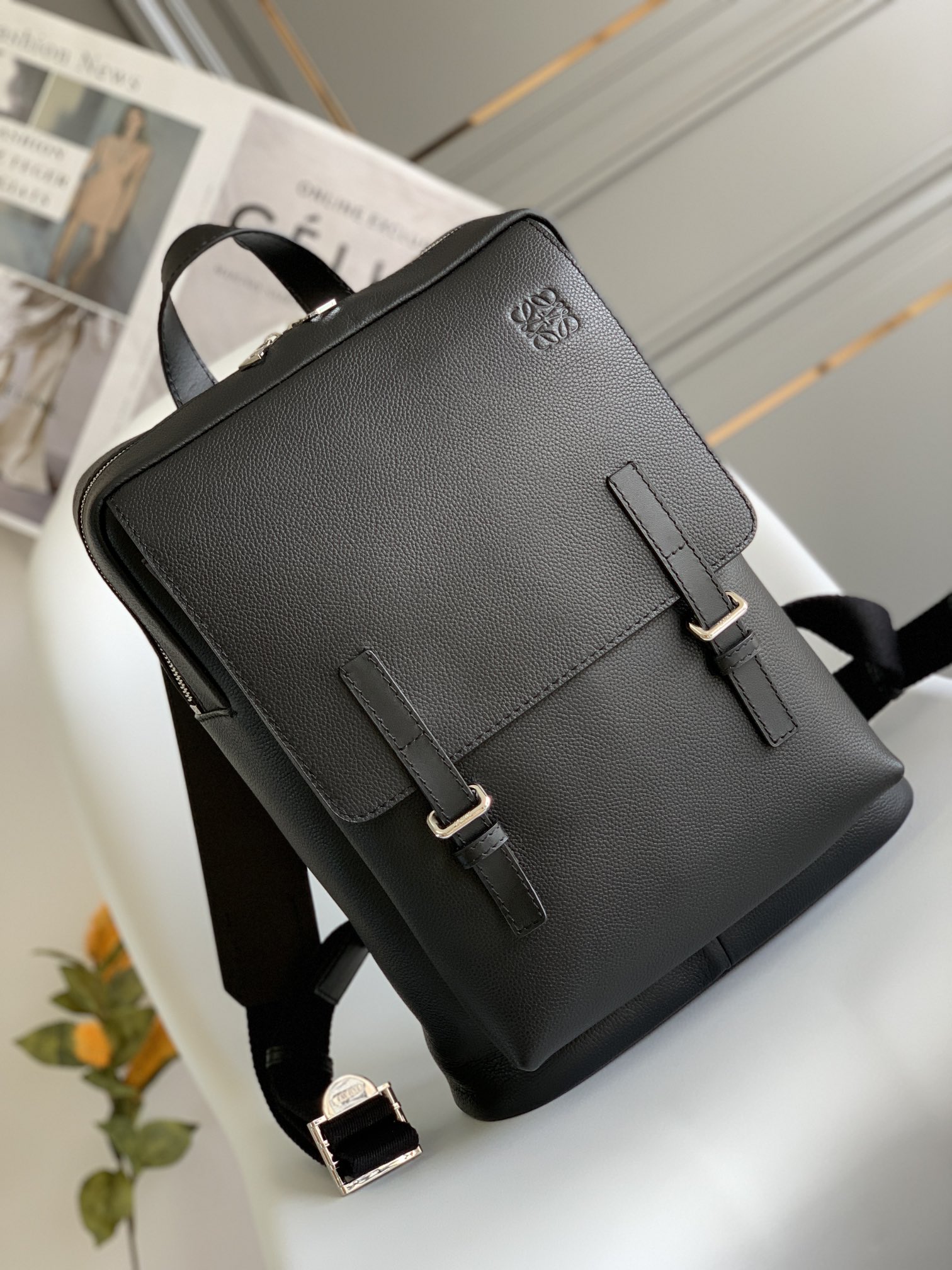 Loewe 10266 39x28.5x11cm ss 5